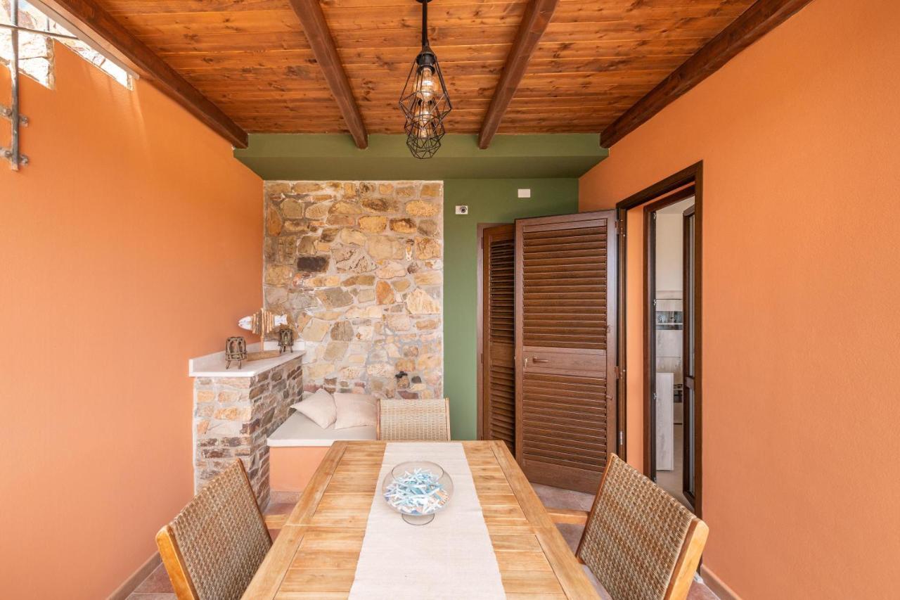 Casa Vacanza Porto Luna Вилласимиус Экстерьер фото